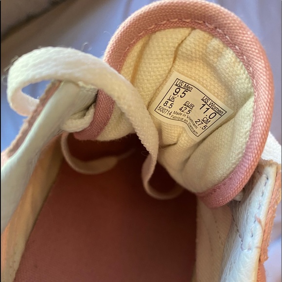 Women’s size 11 pink Vans - Picture 5 of 5